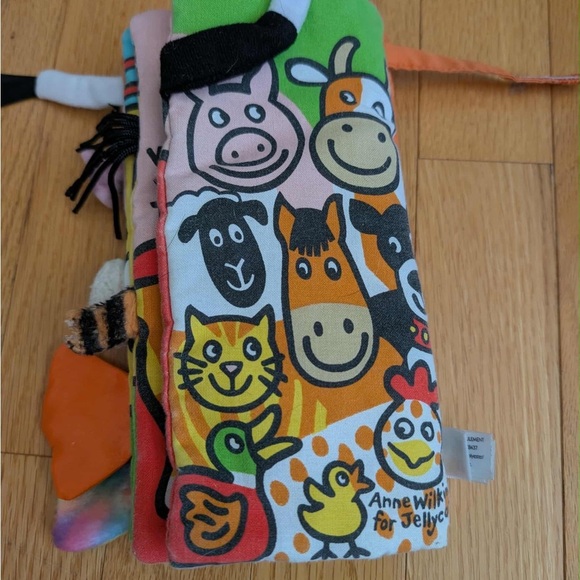 Jellycat Orange Farm Animal Book-Cat tail missing - Picture 7 of 7